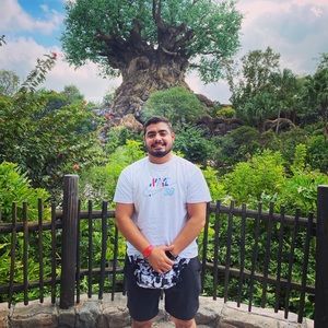 Meet your Posher, Roman